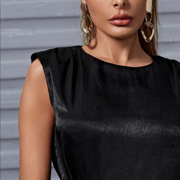 Black satin jumpsuit - Picture 4 of 4